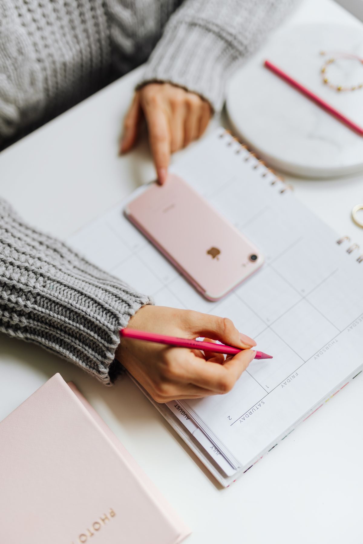 Planning posts on a calendar with a phone
